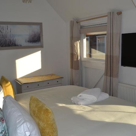 Frinton Escapes - The Cottage Exteriör bild